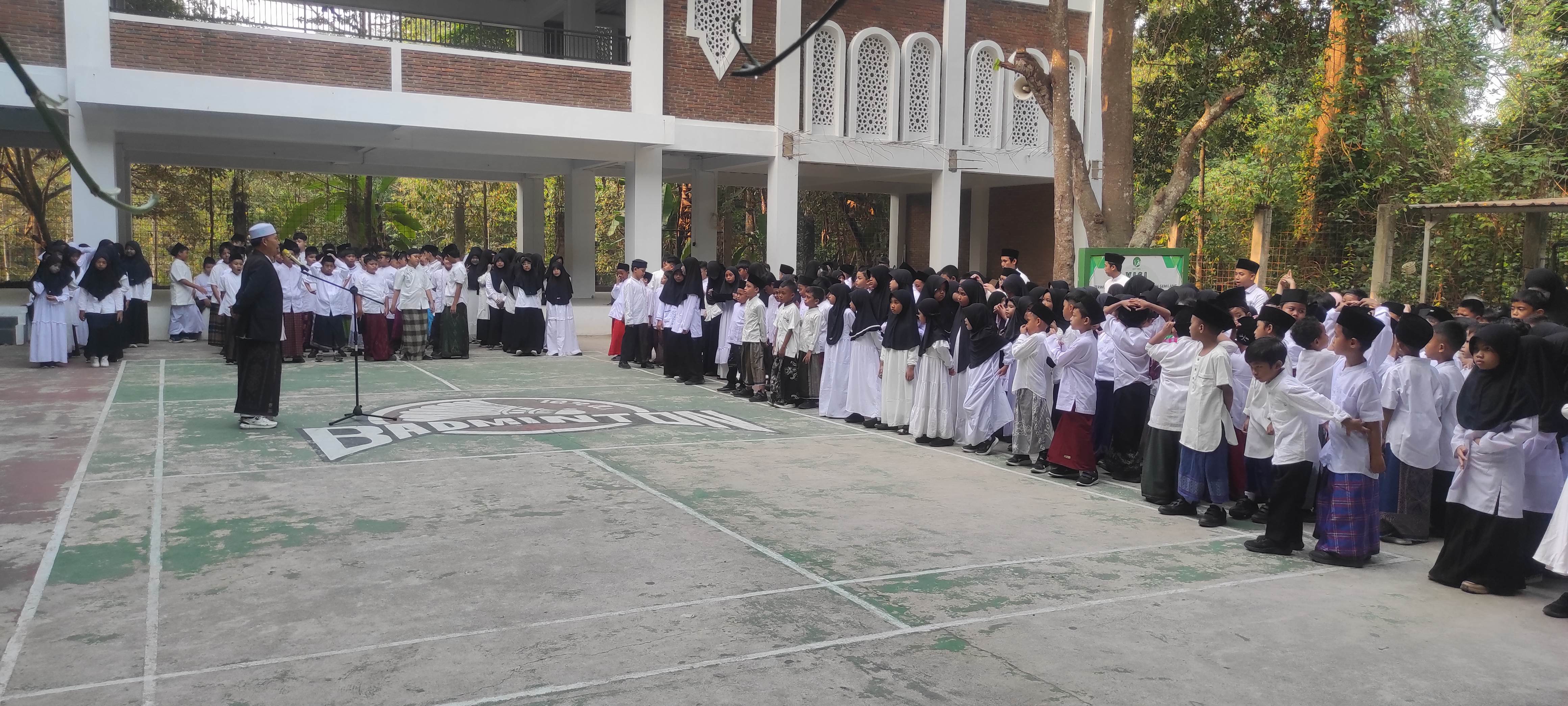 Peringatan Hari Santri Nasional 2026 di SDIT IQRA